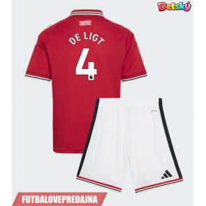 Lacne Dětský Futbalové dres Manchester United Matthijs de Ligt #4 2026-27 Krátky Rukáv - Domáci (+ trenírky)